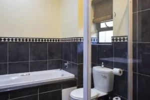 hippo-hills-bedroom-11